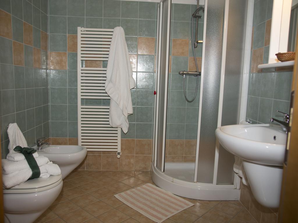 B&B La Gibiana Костильоле-д'Астри Номер фото
